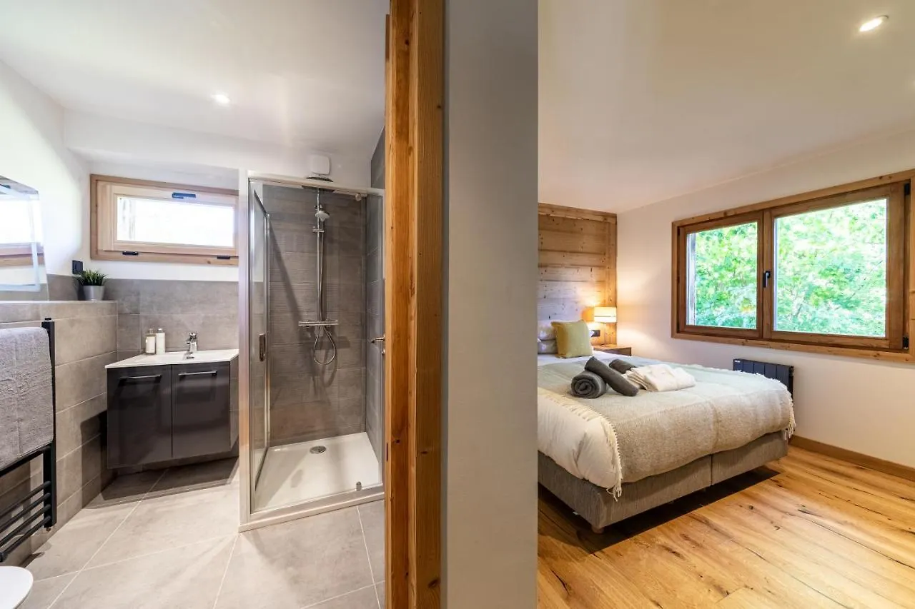 Chalet Marialys: Newly Renovated Alpine Chalet With Mountain Views Essert-Romand France